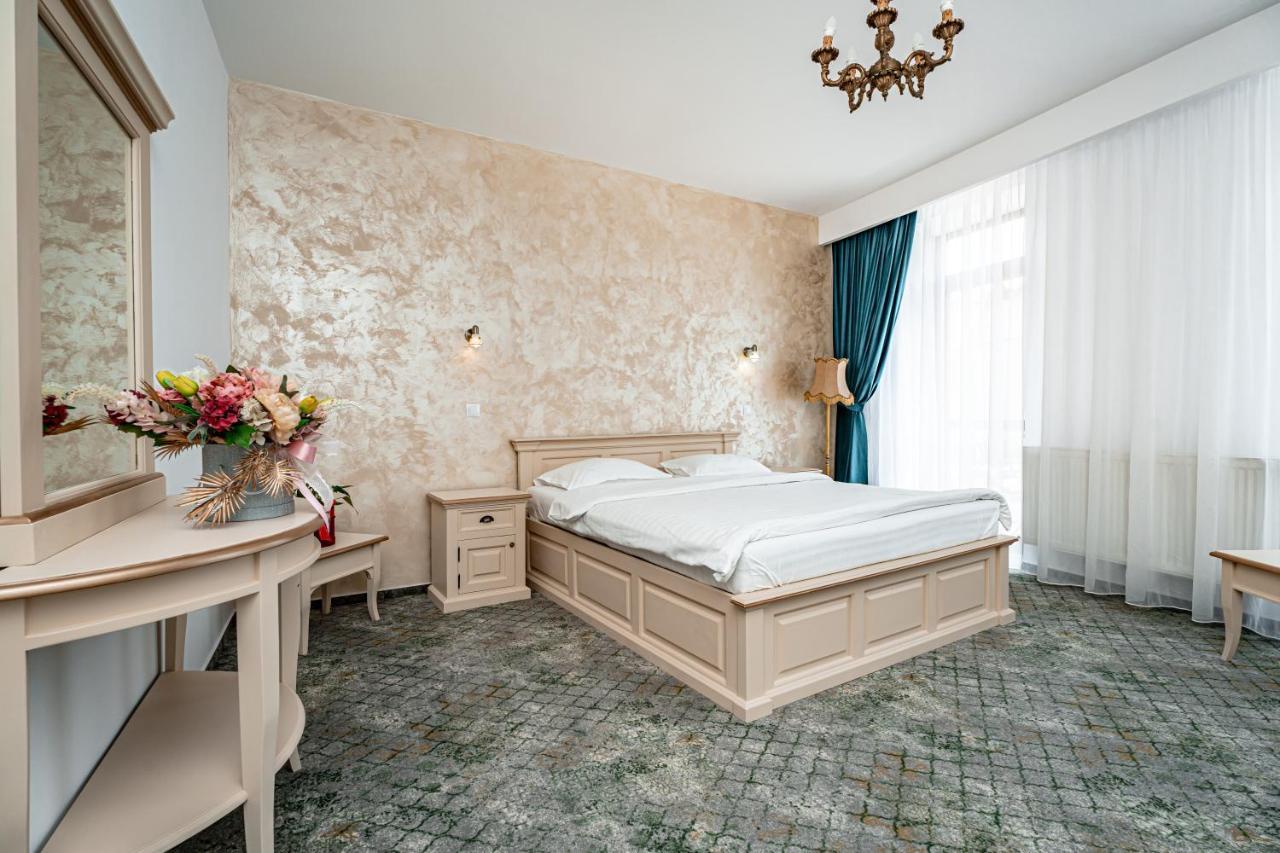 Hotel Rin Sibiu Bagian luar foto