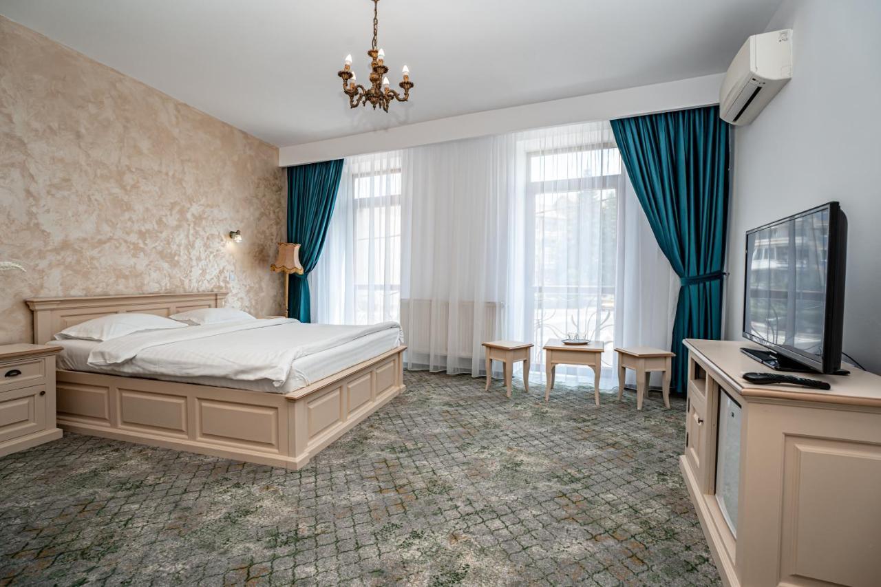 Hotel Rin Sibiu Bagian luar foto