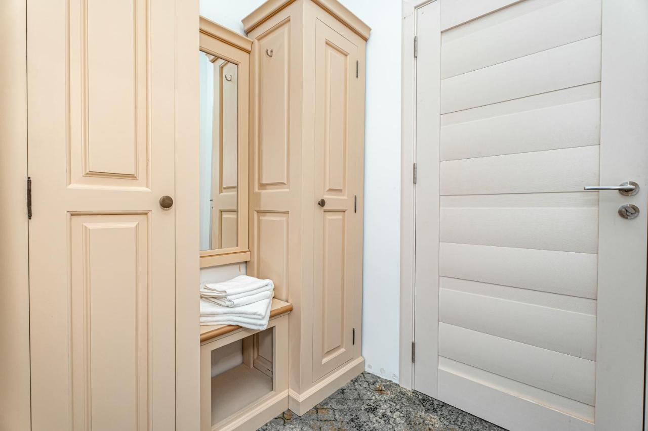 Hotel Rin Sibiu Bagian luar foto